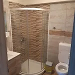 Apartma In Sobe Pilih 3* 비파바