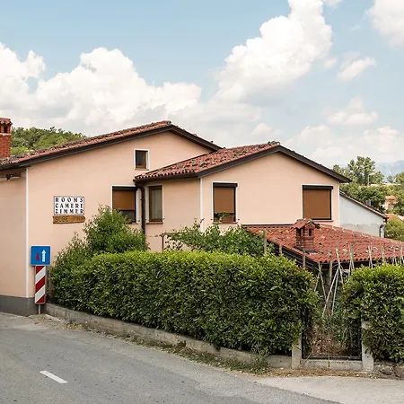 Apartma In Sobe Pilih Bed & Breakfast