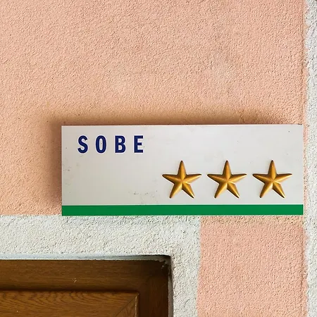 Bed & Breakfast Apartma In Sobe Pilih Vipava