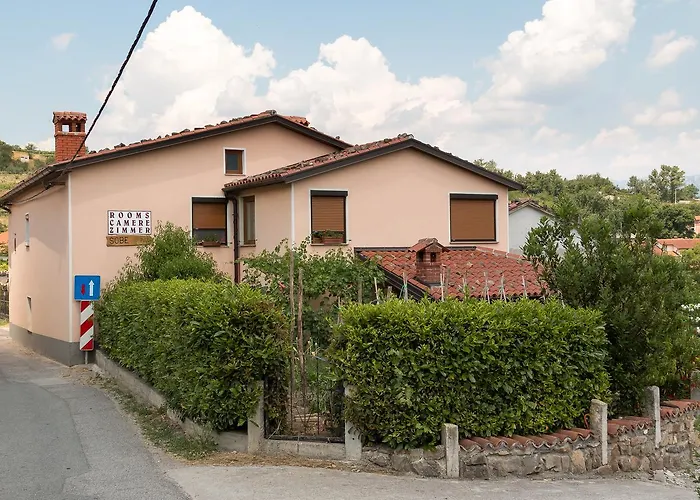 Apartma In Sobe Pilih Vipava