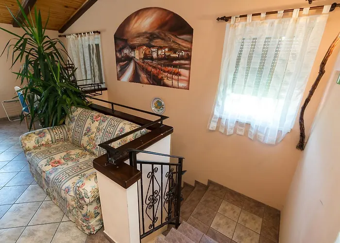 Nočitev z zajtrkom Apartma In Sobe Pilih Vipava